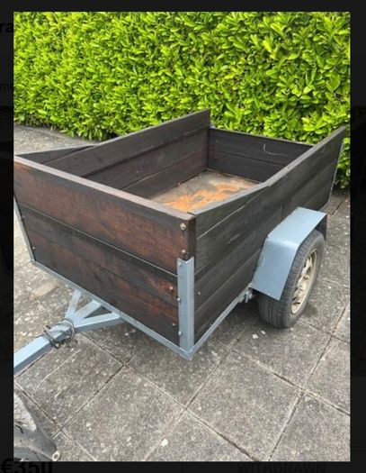 Sprung Trailer offered