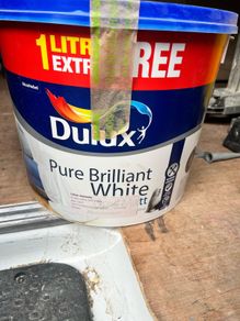 Dulux 11L amonite