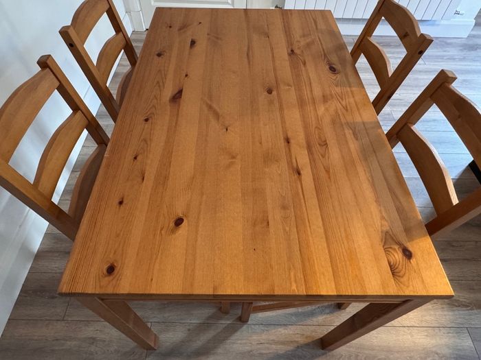 Solid Pine Wood Dining Table & 4 Chairs