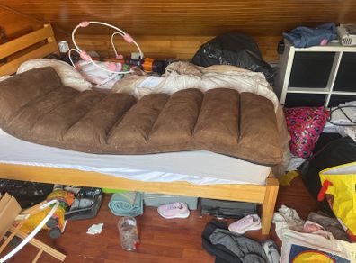 Recliner, sleeping, sturdy, camp, beds
