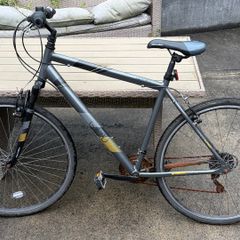 Apollo Guru Road Bike + Accessories