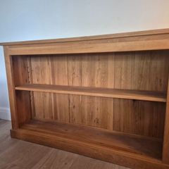 Book case / Shelf