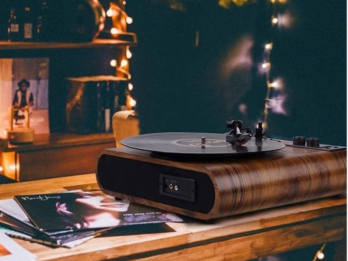 Record Player, Vintage Turntable Bluetooth Vinyl Player LP Record Player with 3 speed 33/45/78 RPM and Built-in 2 Stereo Speakers, AM/FM Function, Aux-in & RCA Output (FREE POSTAGE)