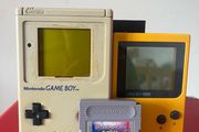 Retro Nintendo Game Boy Duo Bundle - Original DMG-01, Pocket, &amp; Colour + Games