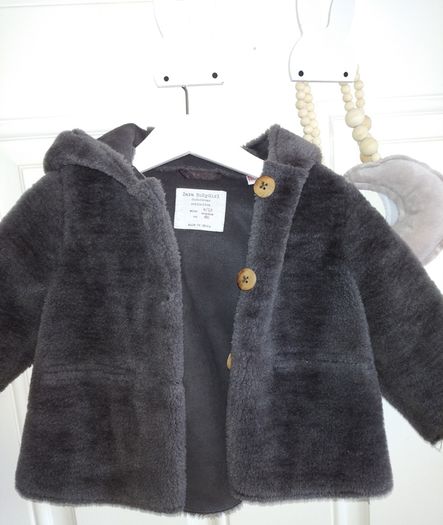 Zara baby fur coat 9-12 months