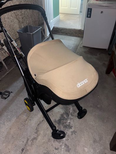 Doona I and Isofix base