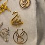 Rare Find: 16 Vintage items Bundle Image 2