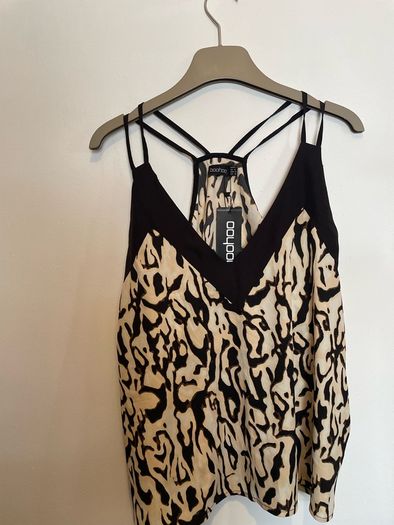 Boohoo leopard contrast top size 14 - New with tags