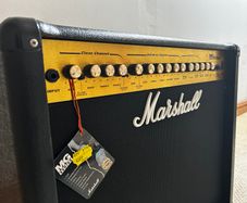 Marshall MG100DFX 100W Combo Amp + Footswitch