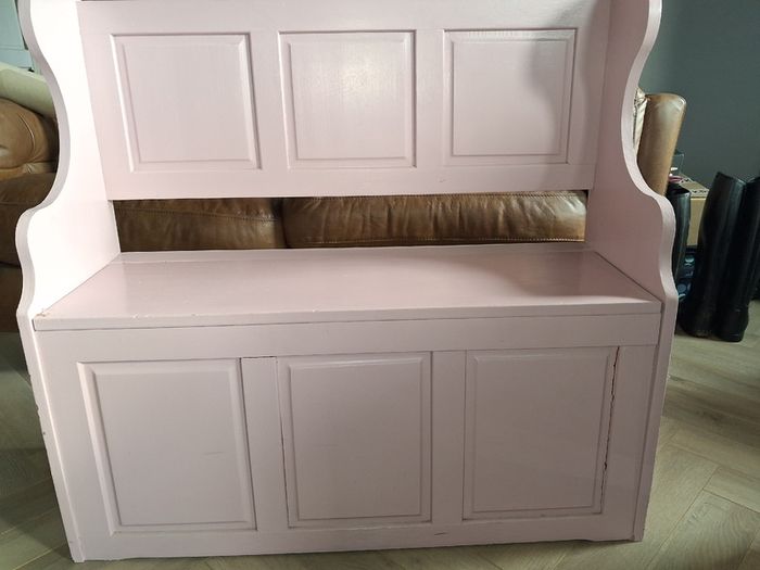 Bench & Storage Unit Pink