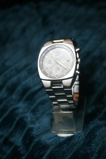 Men's Seiko 7t62-0dx0 Chronograph 100 M Watch - Very Good Cond.
