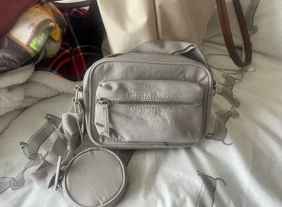 Girls / Womans handbag - NEW