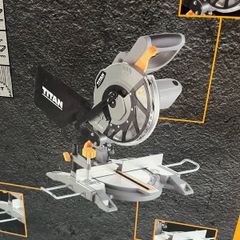 Titan mitre electric saw
