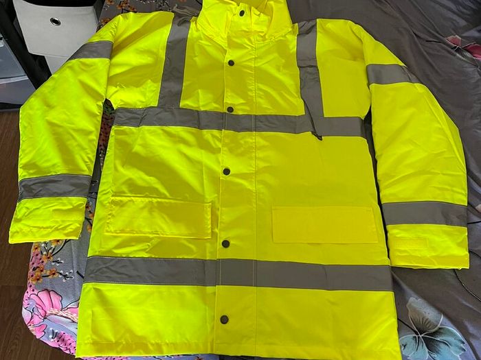 Portwest S460 - Hi-Vis Winter Bomber Jacket