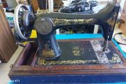 Vintage, Very Old, Singer Sewing Machine, would suit Seamstress window display or Bar memorabilia