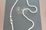 Sterling silver ladies mesh necklace