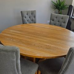 Dining Table & 6 Chairs