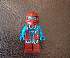 Lego Ninjago minifigure Nya airjitzu