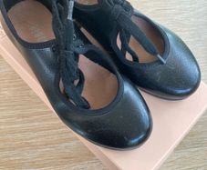 Bloch tap dance shoes