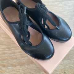 Bloch tap dance shoes