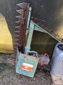 Miscellaneous combine harvester parts