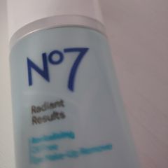 No7 makeup remover