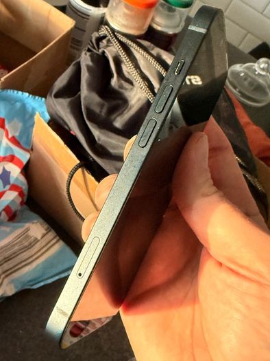 iPhone 14 in box, used but like new