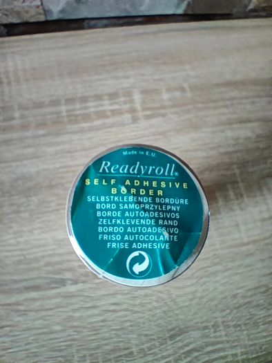 Self Adhesive Border