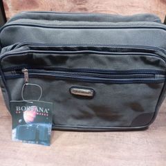 Bossana travel/duffle bag