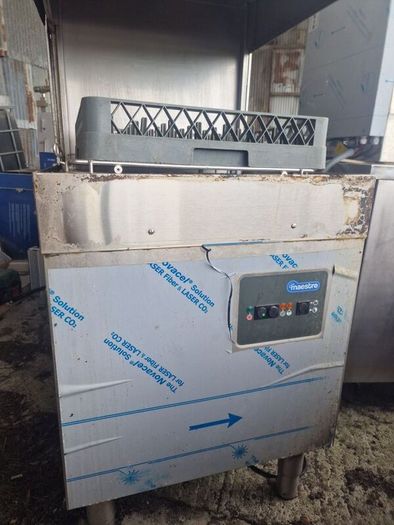 Commercial Dishwasher