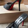 Women heels Image 2