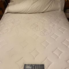 SILENTNIGHT king size mattress