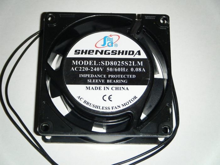 AC Brushless Fan 220-240V