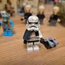 Lego Star Wars 75052 Mos Eisley Cantina Image 9
