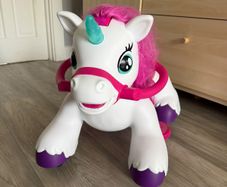 Unicorn ride on