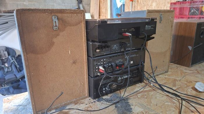 JVC Stereo