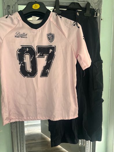 Bundle of girls clothes age 7-8