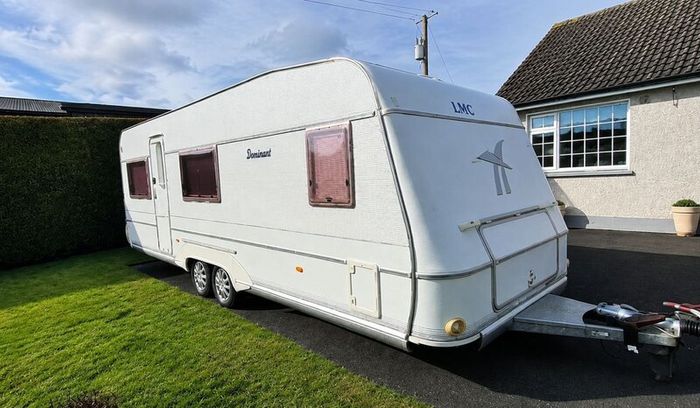 LMC Mnsterland Dominant 655D 6-Berth Twin Axle