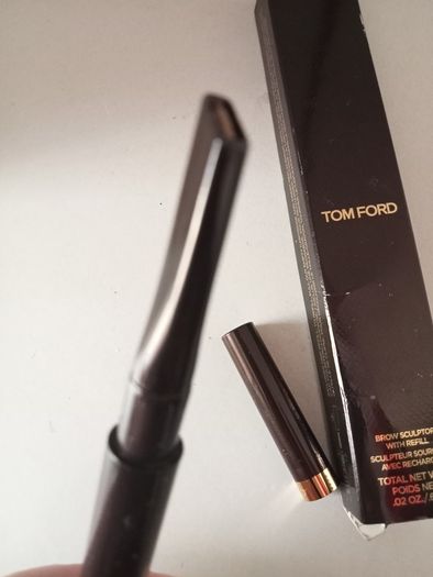 New TOM FORD Brow Sculptor