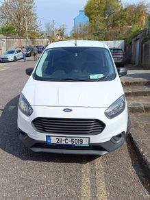 Ford Transit courier