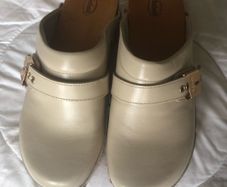 Scholl Clogs Brand New In Box
