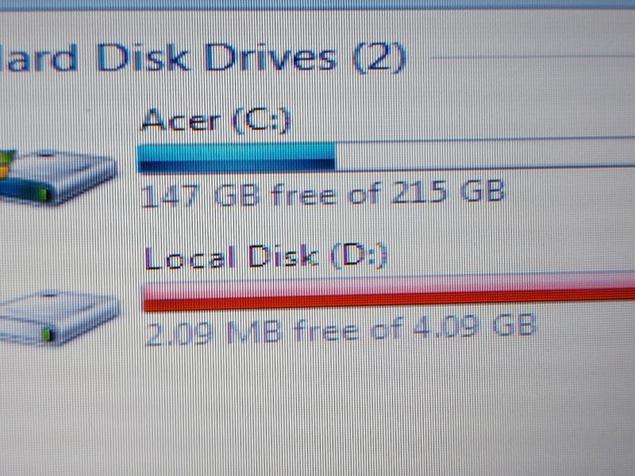 ACER Aspire One, Model D257, Intel Atom N455, 1.66GHz, 1 GB Ram, 250 GB HDD, Windows 7, 32 bit, firefox, Opera, Chrome