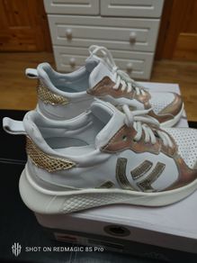 Brand New Donna Style