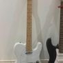 electric guitar Image 7