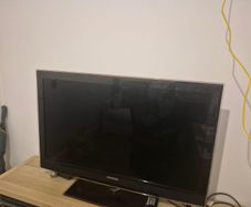 Samsung 38' LED TV