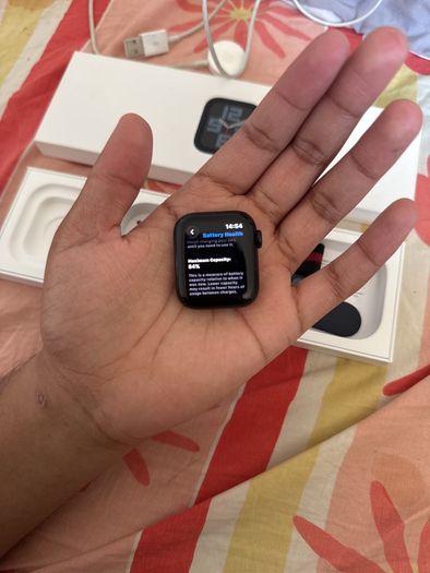 Apple Watch SE 2 40mm GPS