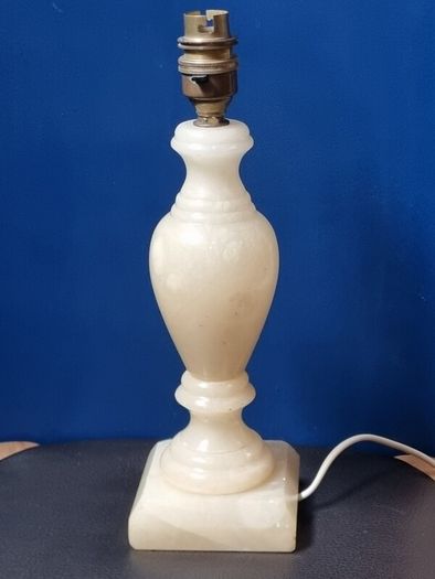 VINTAGE Carved Alabaster Lamp