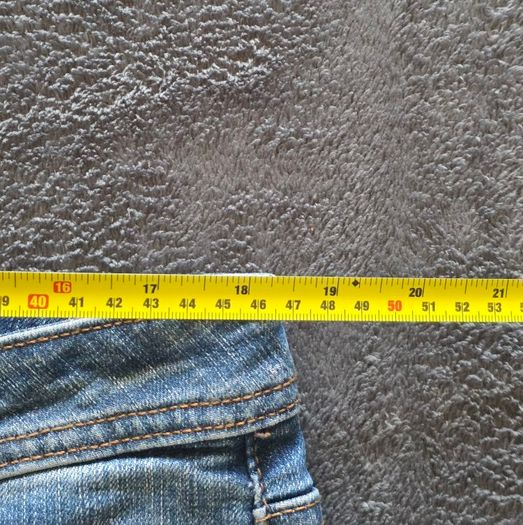 The Stronghold Selvedge Tapered Jeans Size 36, Leg 30