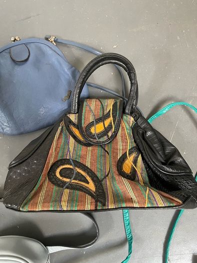 VINTAGE BAGS. A gorgeous selection of vintage bags
