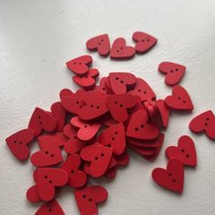 Red hart shape wooden buttons